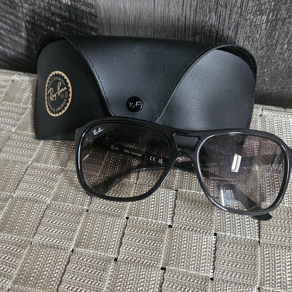 Ray-Ban Classic Black Sunglasses